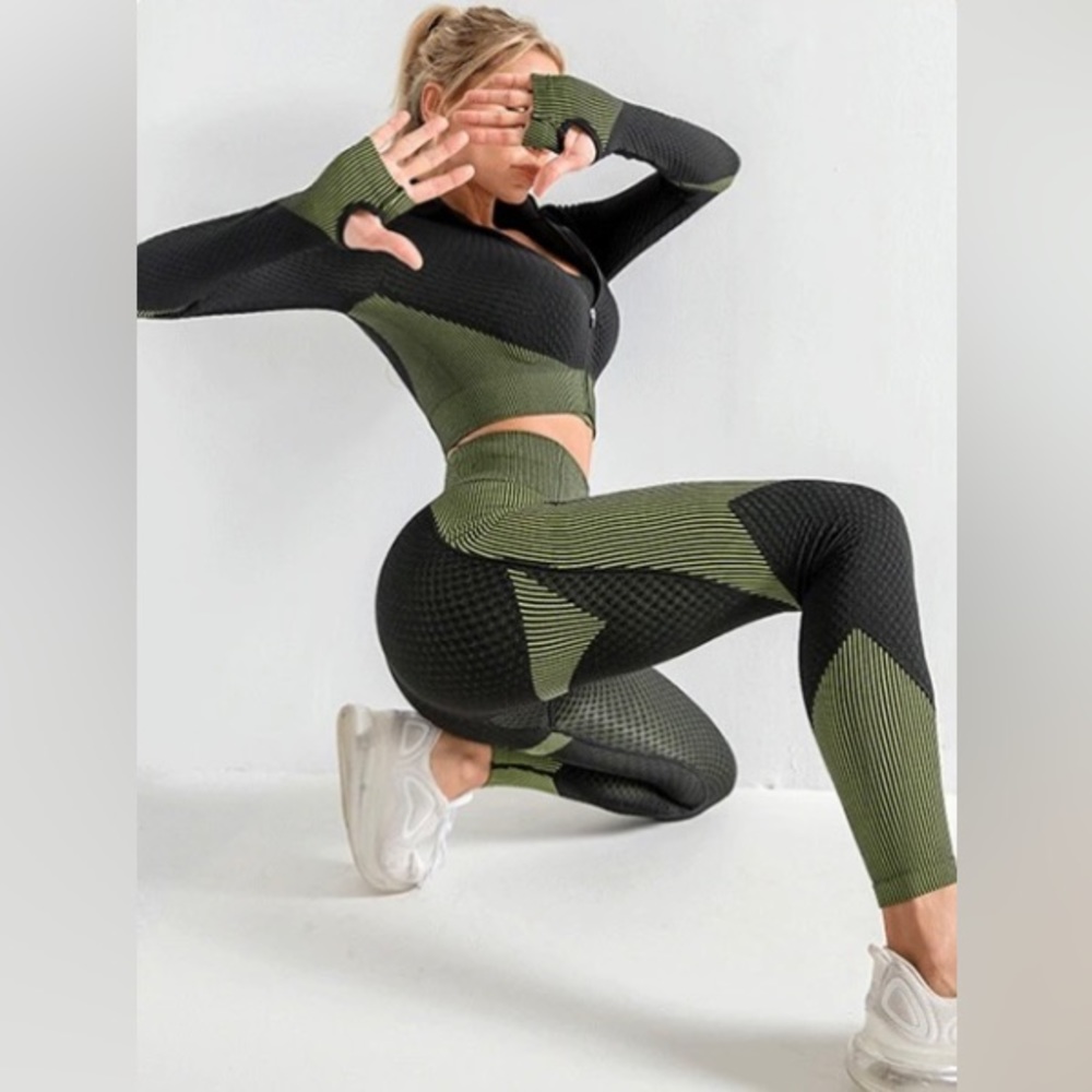 Honeycomb Structure Exercise Workout Set - image 5